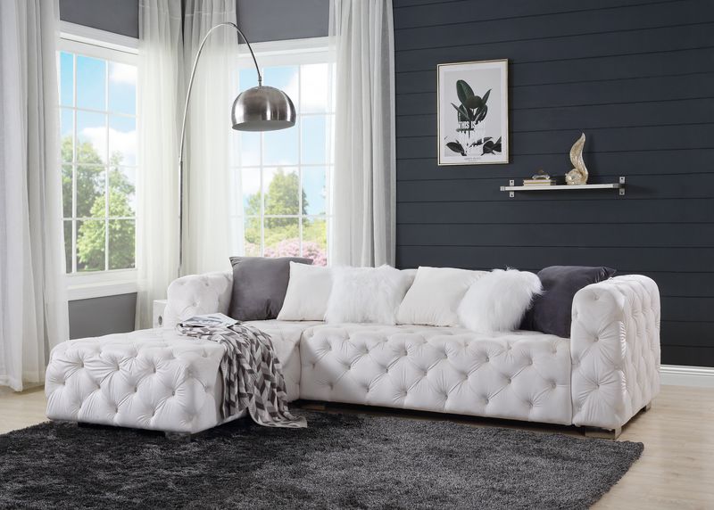 sectional sofa w/6 pillows