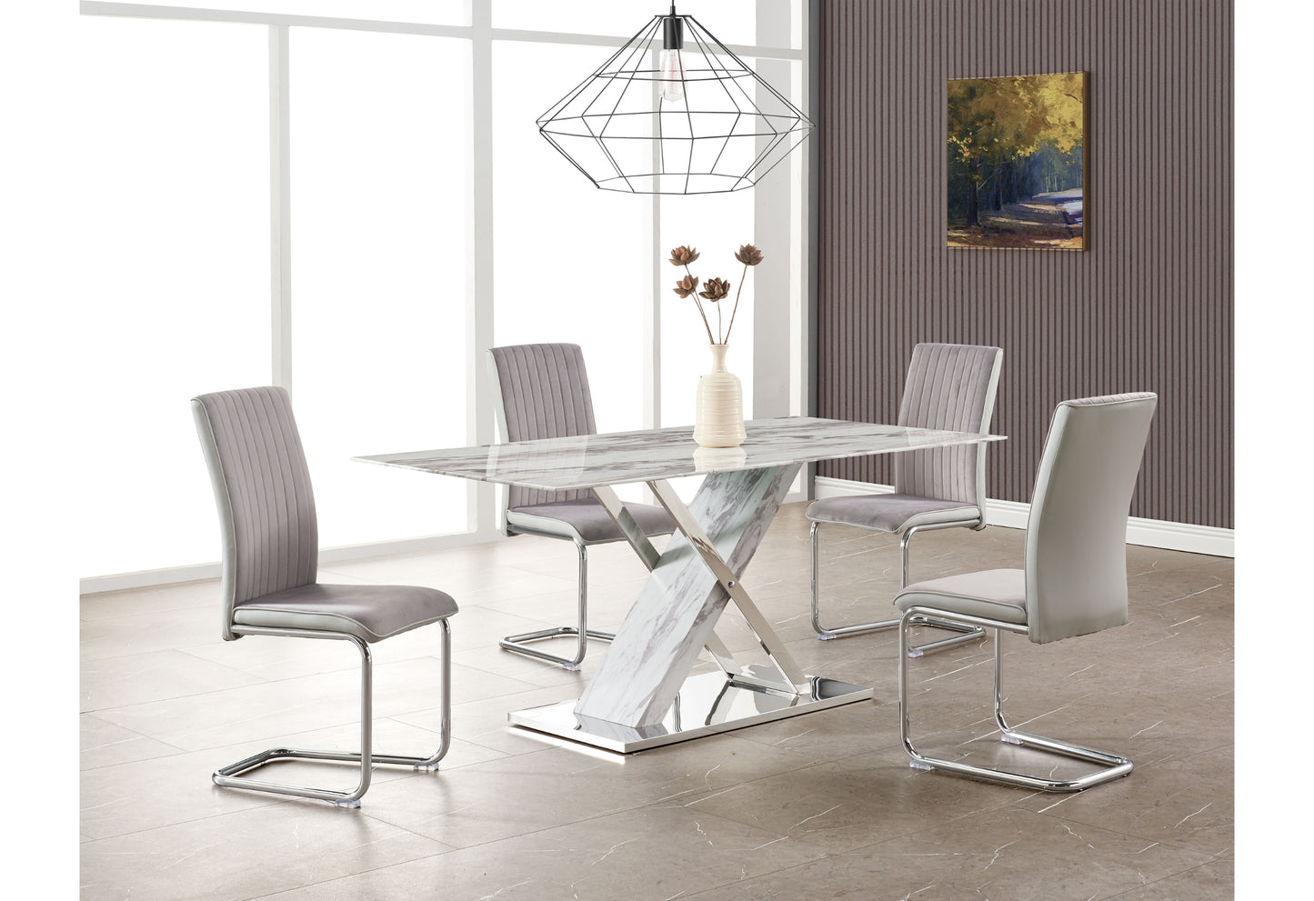 romo dining table + 4 dc