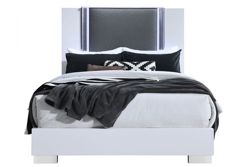 Abigail Smooth White Fully Slatted QUEEN BED GROUP