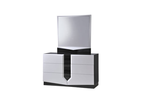 Charlotte DRESSER