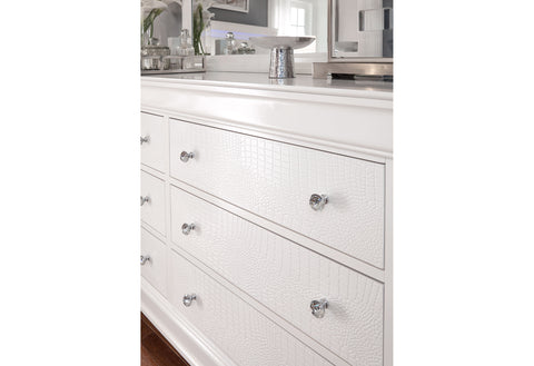 Amber White QUEEN BED GROUP WITH LED